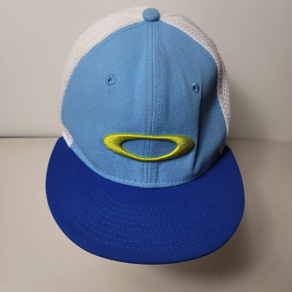 Oakley Men’s Squared Adjustable Flex Fit Hat Electric Blue White - Picture 1 of 9